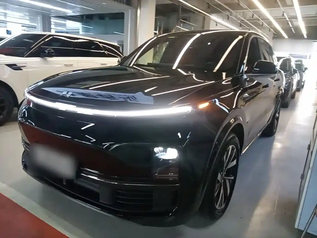 Li Auto L8 2023