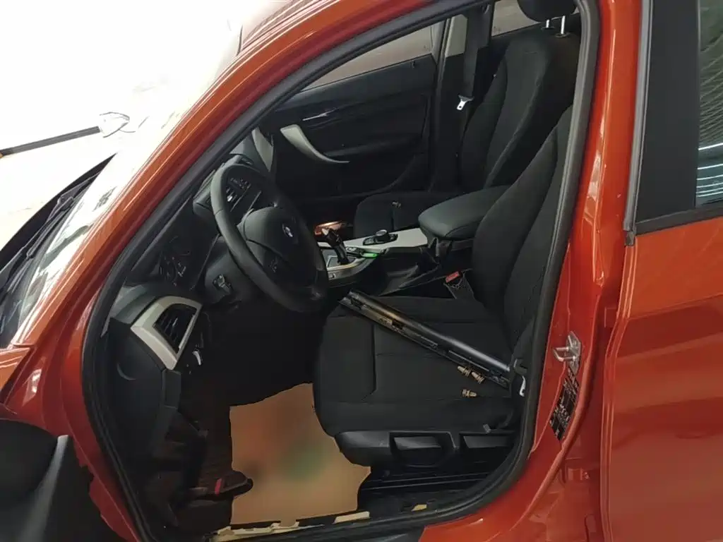 BMW 1 Series (Import) 2013 Facelift 116i Leading Model фото 15