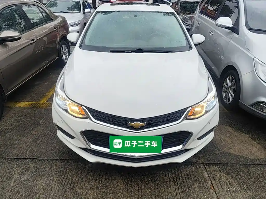 Chevrolet Cruze 2018 2018 Hatchback 320 Automatic Pioneer Sunroof Edition