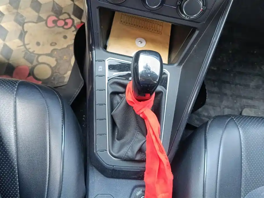 Volkswagen Lavida 2023 Xinrui 1.5L Auto Xinyi Edition фото 16