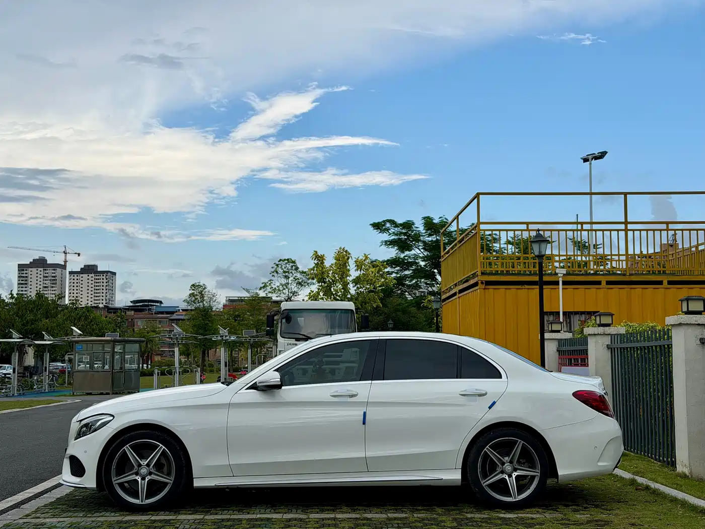 Mercedes-Benz C-Class 2015 C 260 L Sport фото 33