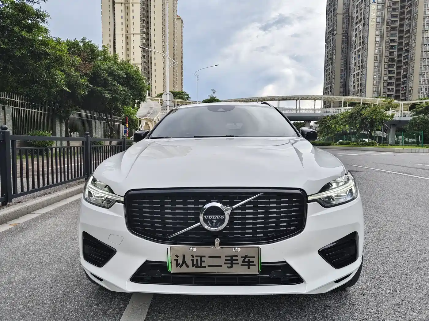 VOLVO XC60 PLUG-IN HYBRID