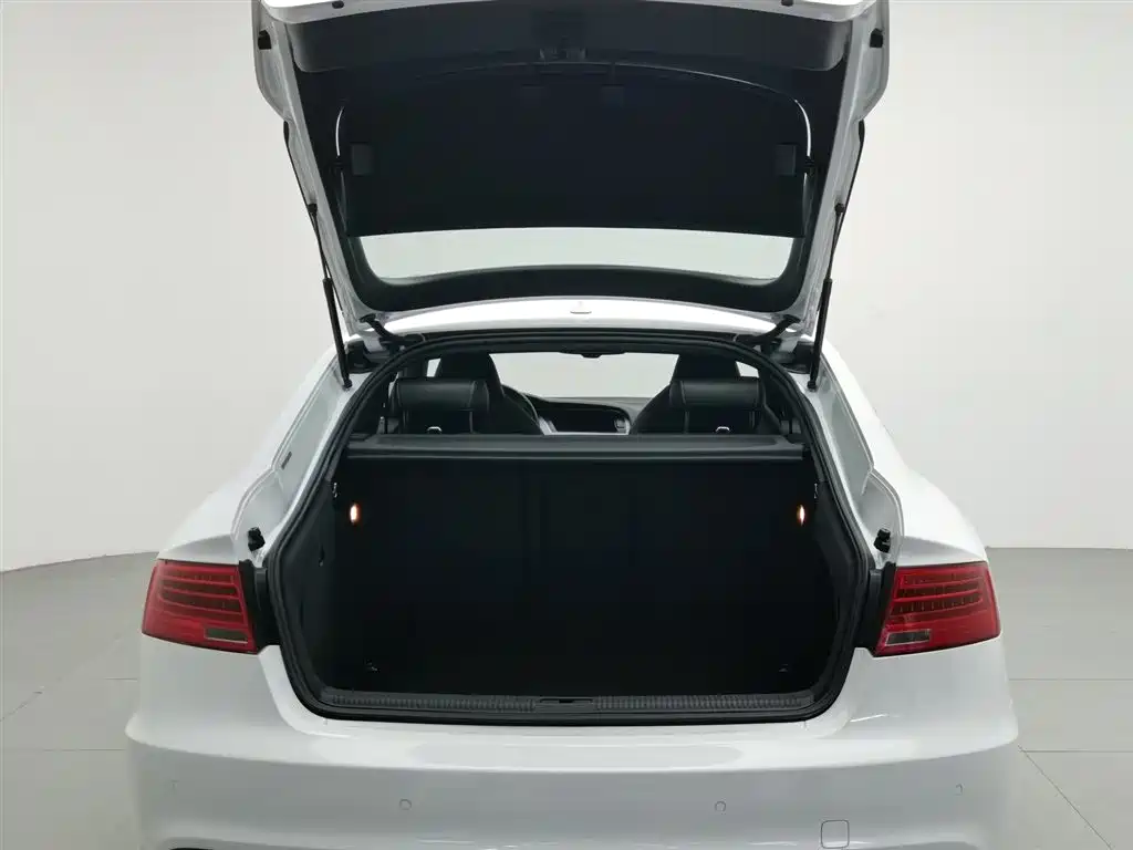 Audi S5 2012 S5 3.0T Sportback фото 16