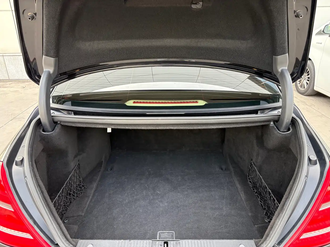 Mercedes-Benz S-Class 2010 S 300 L Luxury фото 15