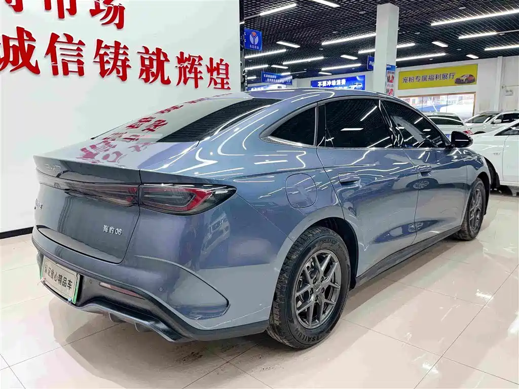 صورة 4 - BYD Seal 06 New Energy
