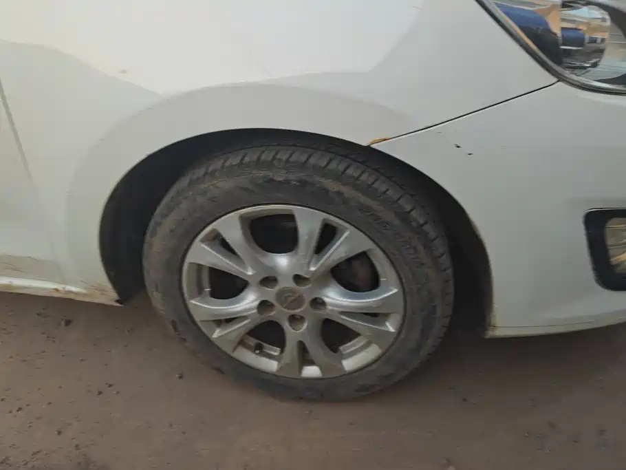 Haima Familia 2015 2014 M5 1.6L Manual Fashion