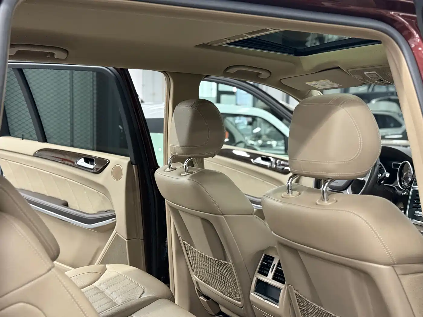 Mercedes-Benz GL-Class фото 18