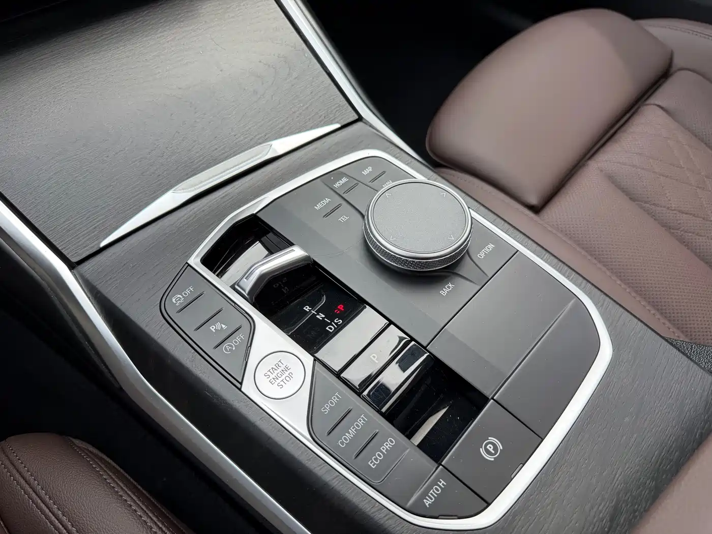 BMW 3 Series 2023 325i M Sport Package фото 12