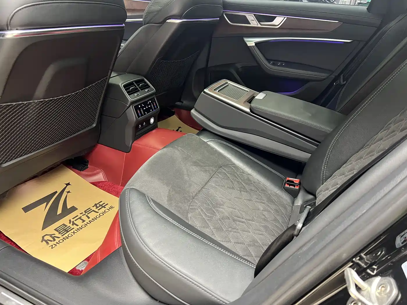 Audi A6L 2023 55 TFSI quattro Premium Dynamic фото 16
