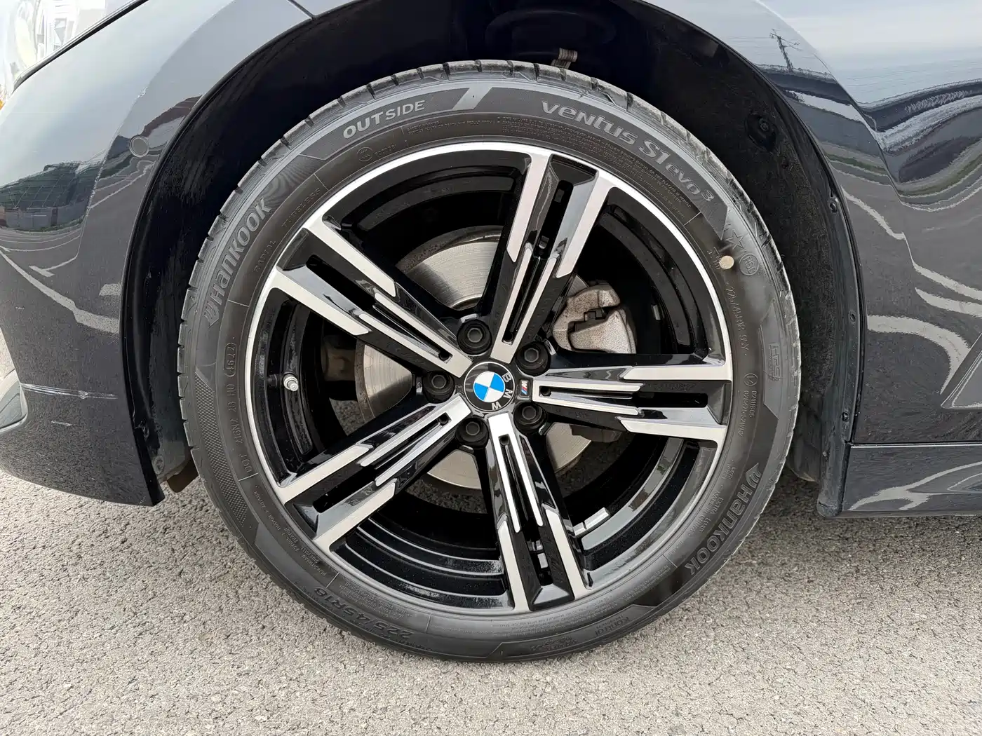 BMW 3 Series 2023 325i M Sport Package фото 23