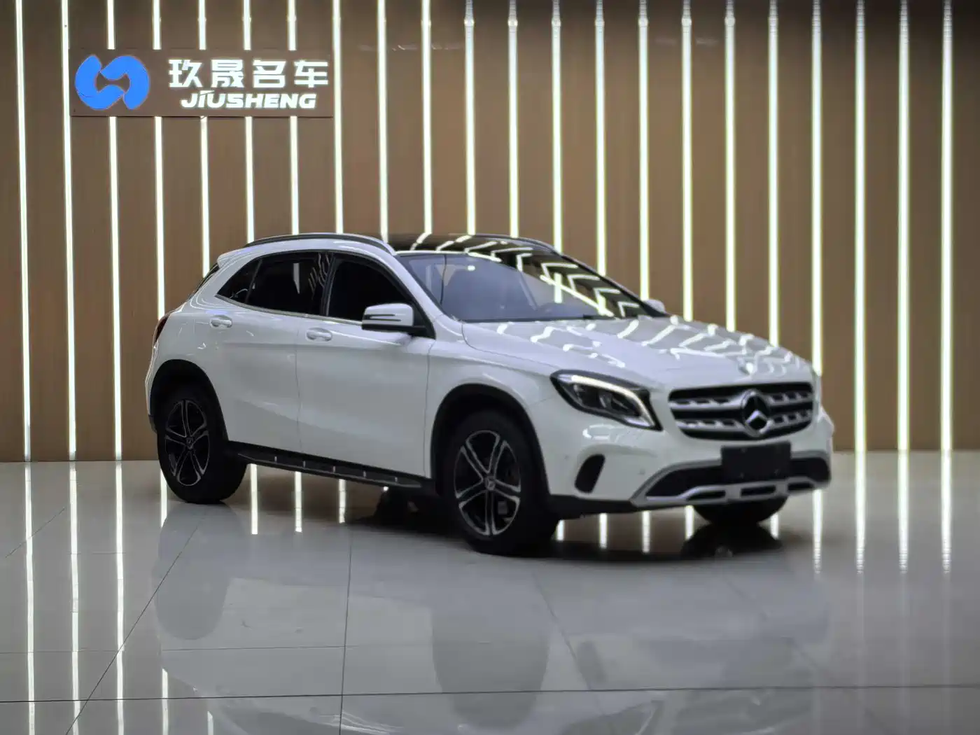 Mercedes-Benz GLA 2018 GLA 200 Fashion фото 5