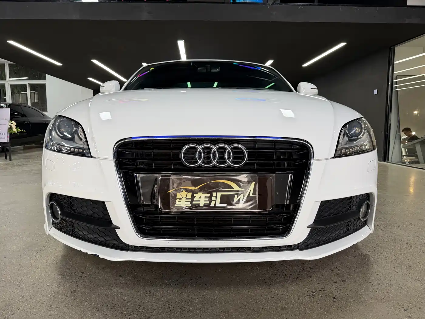 Audi TT 2014 TT Coupe 45 TFSI Premium Edition фото 2