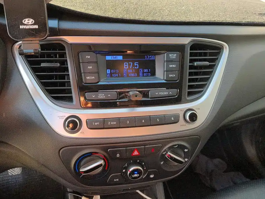 Hyundai Verna 2020 2020 1.4L Manual GLS Cool Edition