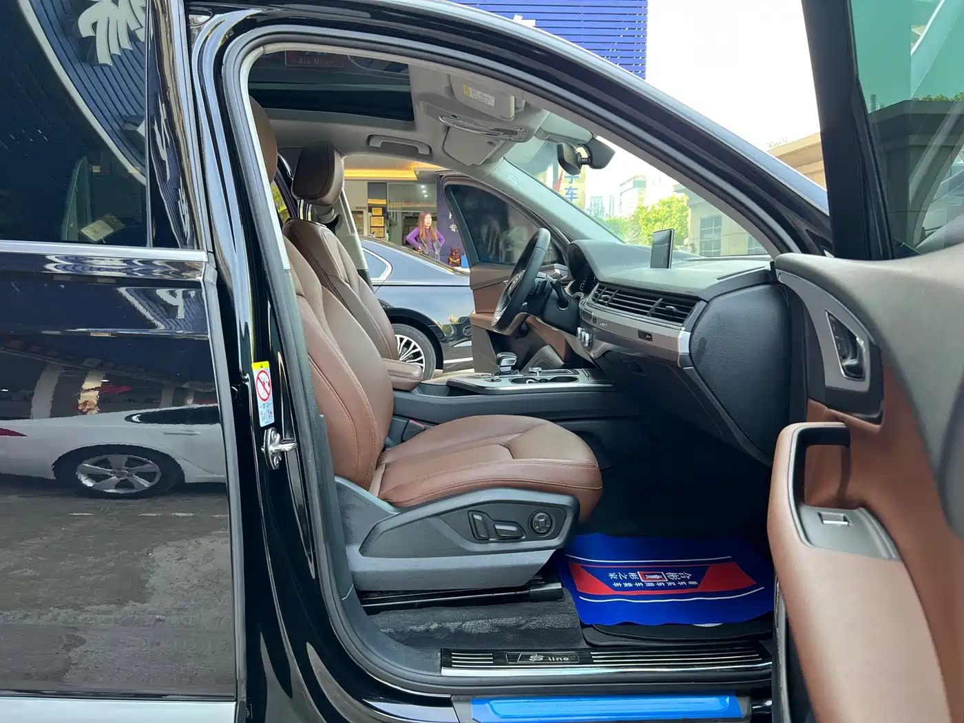Audi Q7 2018 40 TFSI Comfort фото 27
