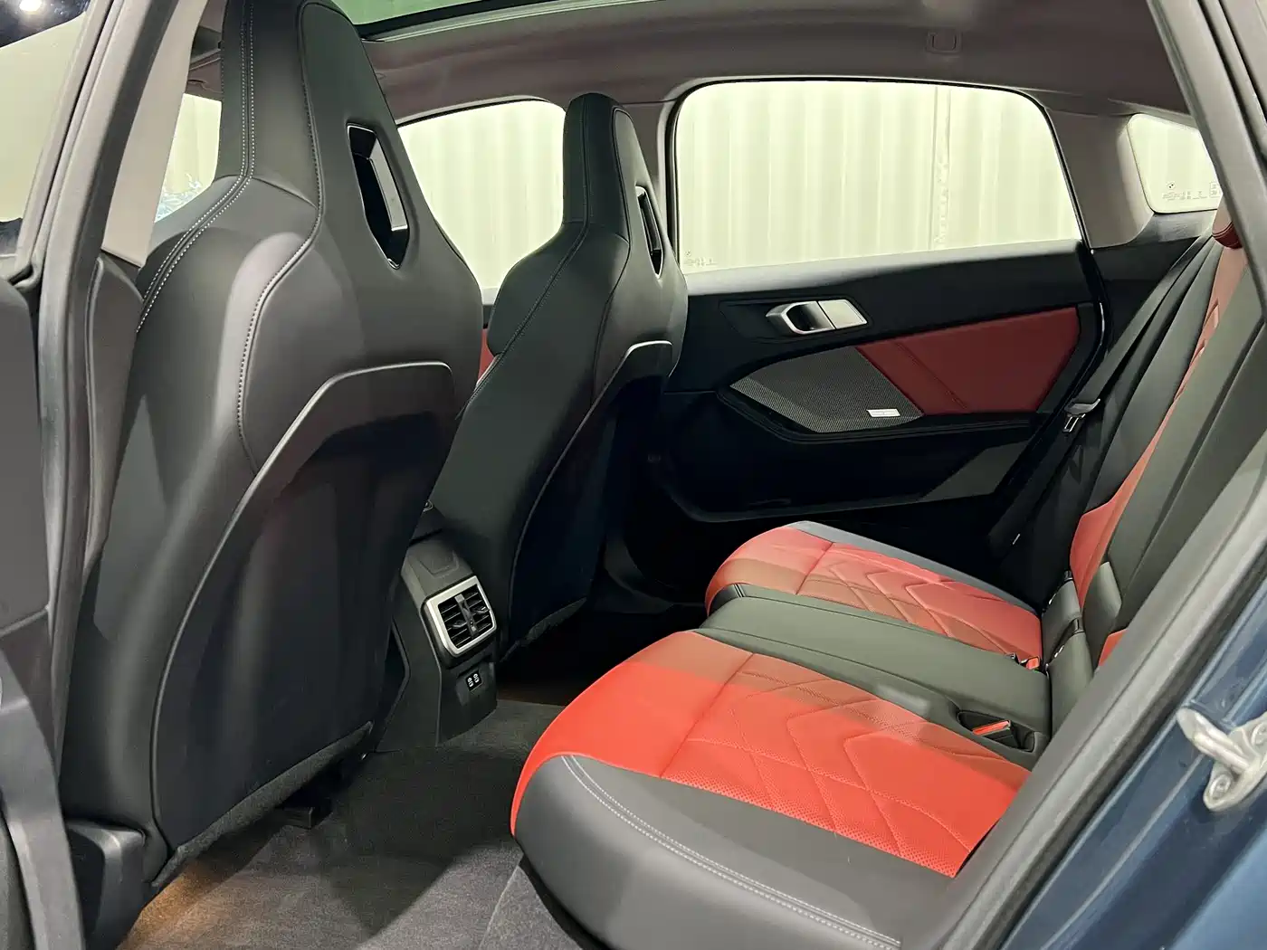 BMW 2 Series 2025 225L M Sport Moonlight Package фото 6