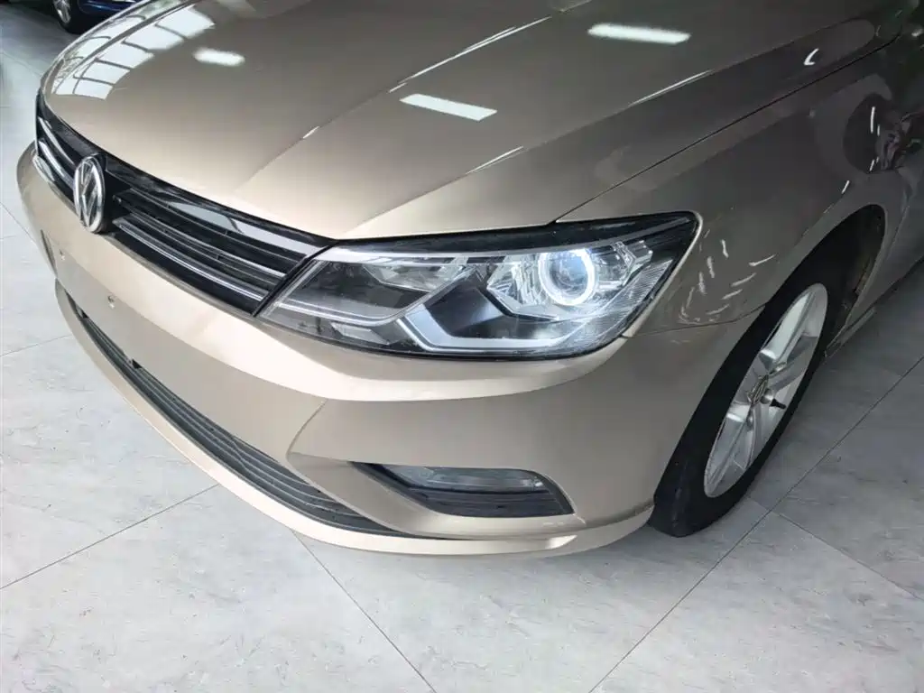 Volkswagen Lamando 2017 230TSI DSG Trend Edition фото 24
