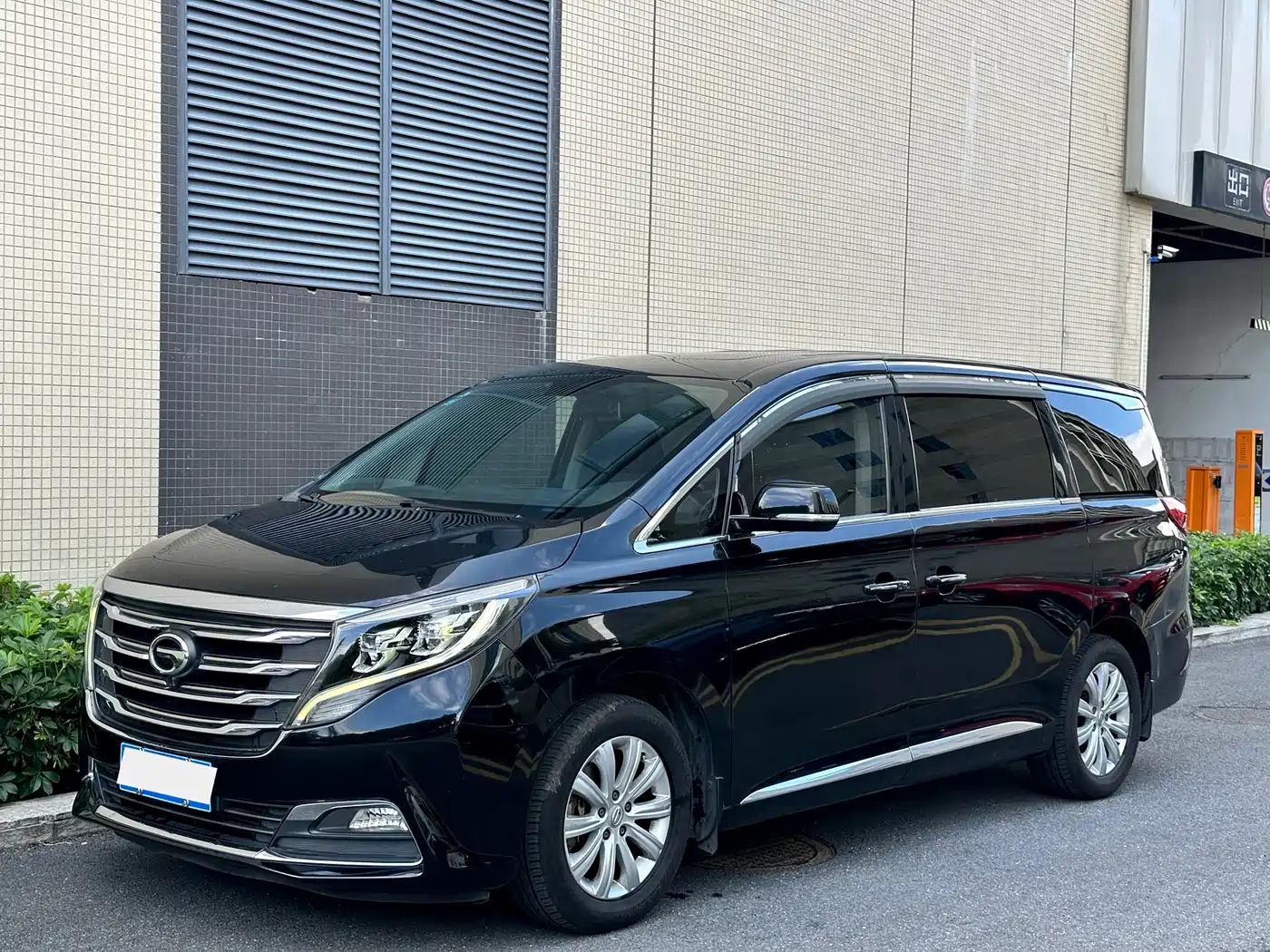 GAC Trumpchi Trumpchi M8 2018 320T Exclusive Edition