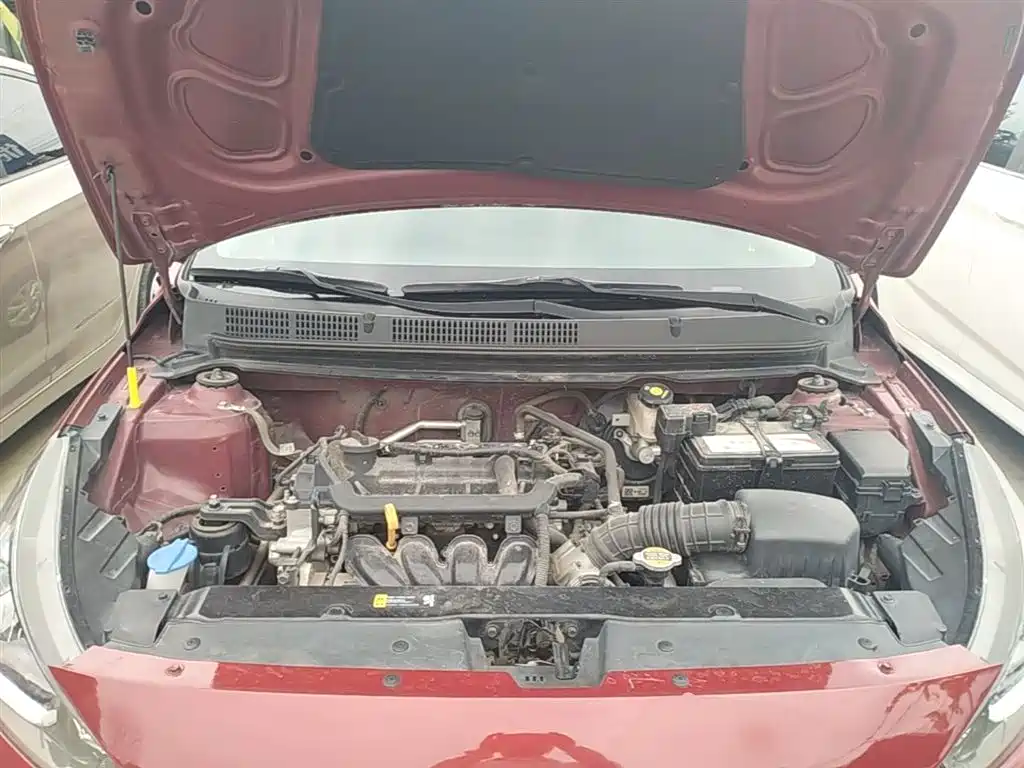 Hyundai Verna 2017 1.4L Manual Color Sunroof Edition (China V) фото 20