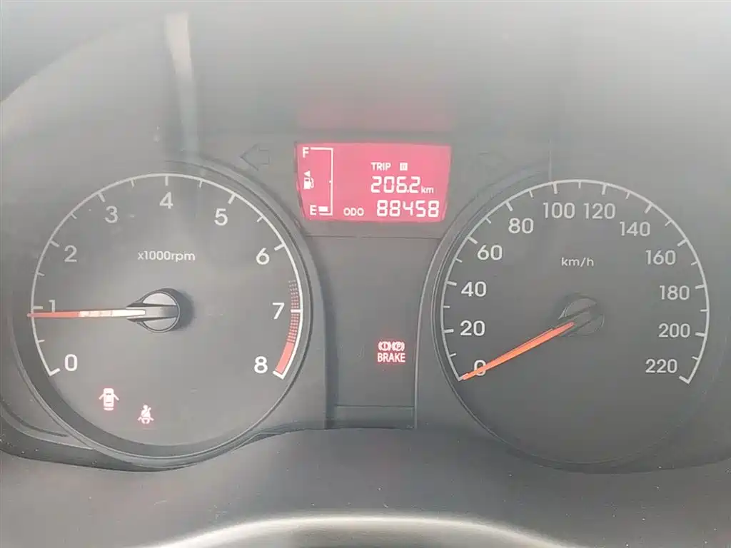 Hyundai Verna 2014 1.4L Manual Smart GLS фото 12