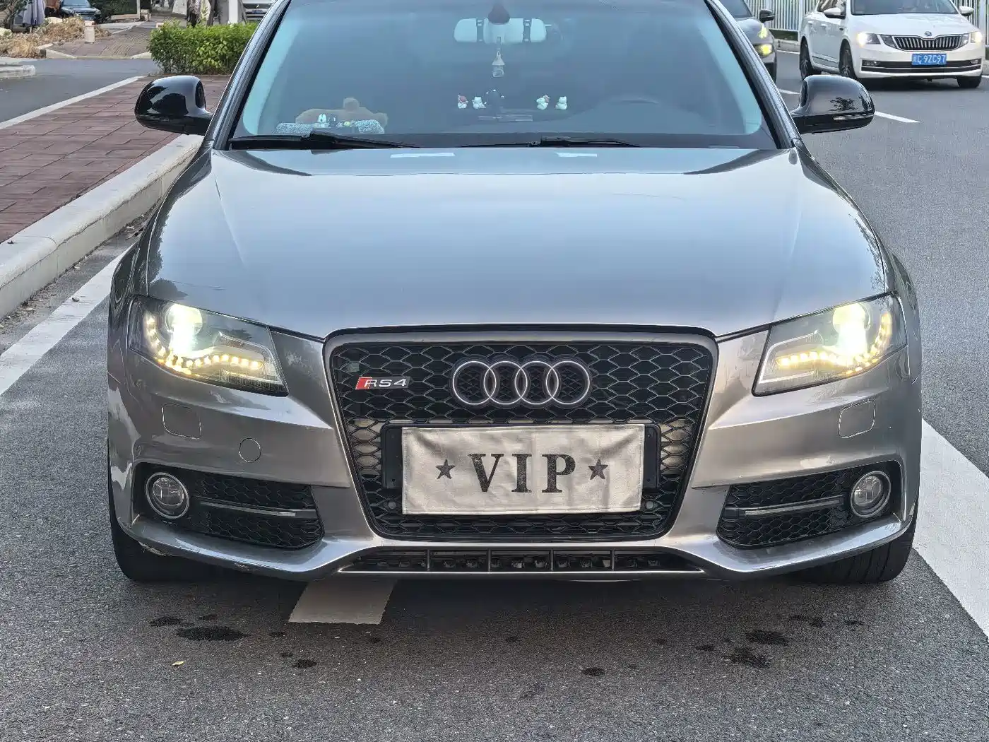 Audi A4L 2011 2011 2.0 TFSI Luxury