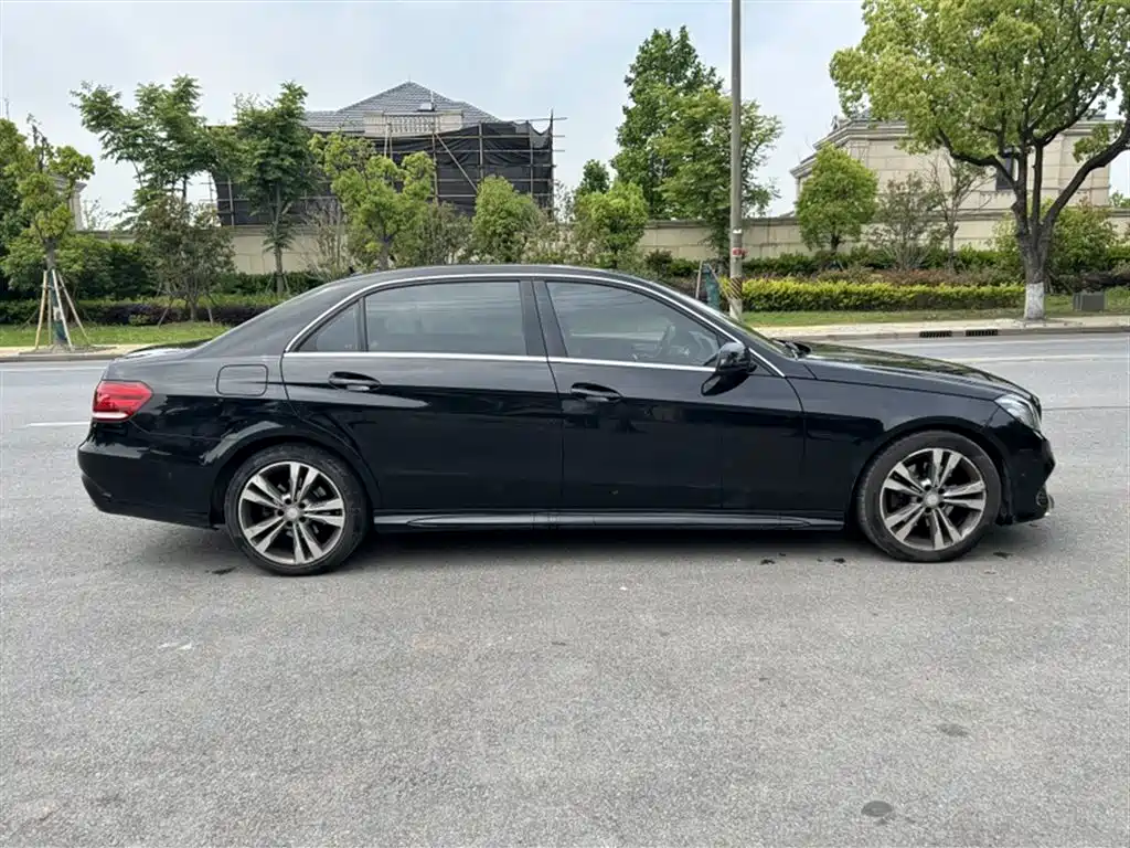 Mercedes-Benz E-Class 2015 Facelift E 200 L Sport фото 7