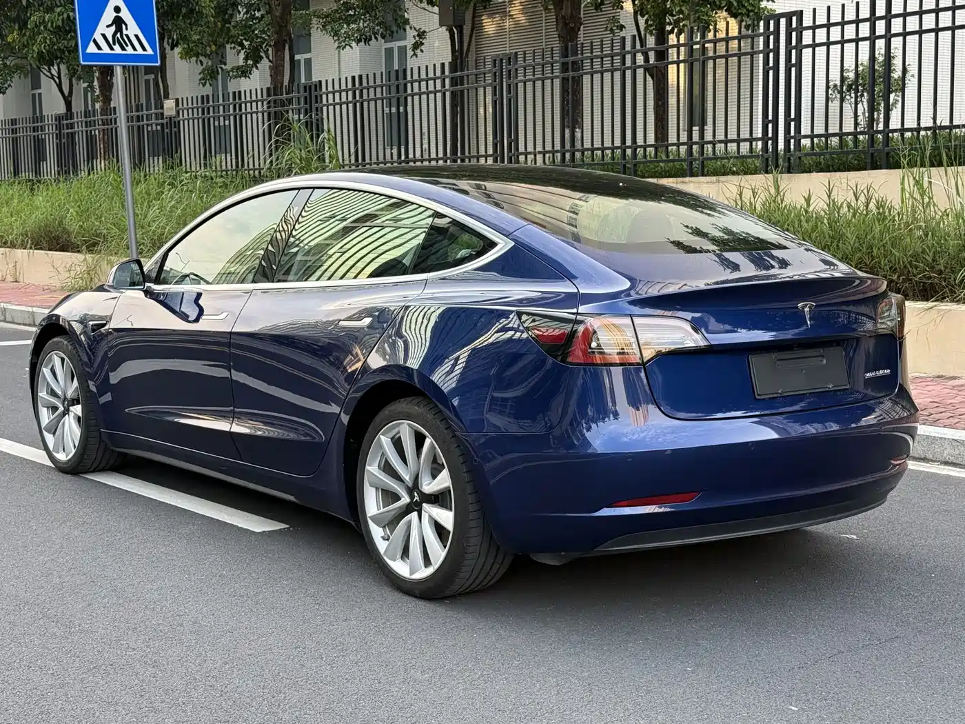 Tesla Model 3 2020 2019 Standard Range Rear-Wheel Drive Upgrade