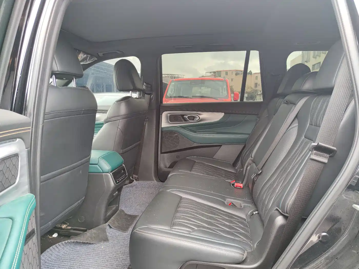 GAC Trumpchi Trumpchi GS8 2022 Pilot Series 2.0TGDI 2WD Luxury Smart Connect Edition (7-Seater) фото 17