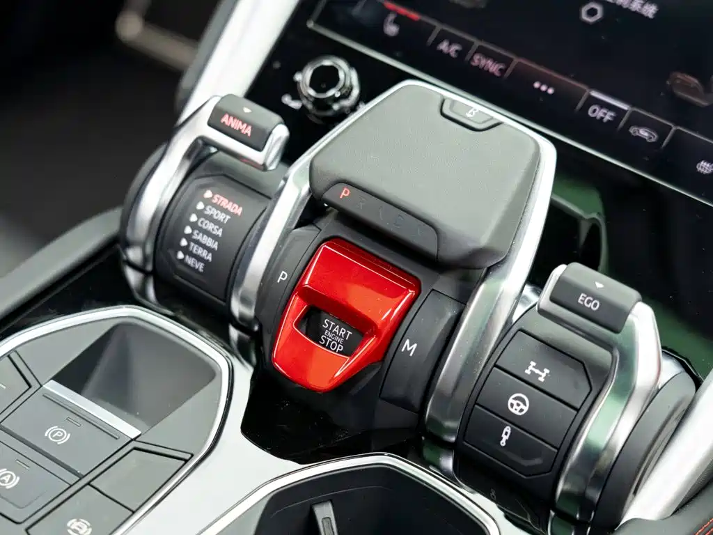 Lamborghini Urus 2024 2023 4.0T V8 S
