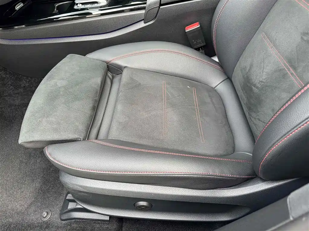 Mercedes-Benz A-Class 2023 A 200 L Fashion фото 28