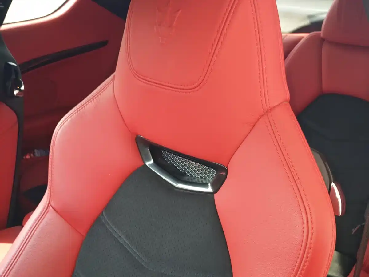 Maserati GranTurismo 2017 2013 4.7L Sport Automatic