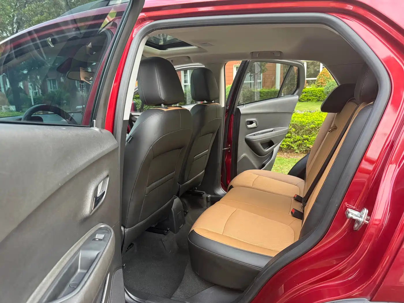 Chevrolet Trax 2017 1.4T Automatic 2WD Luxury фото 8
