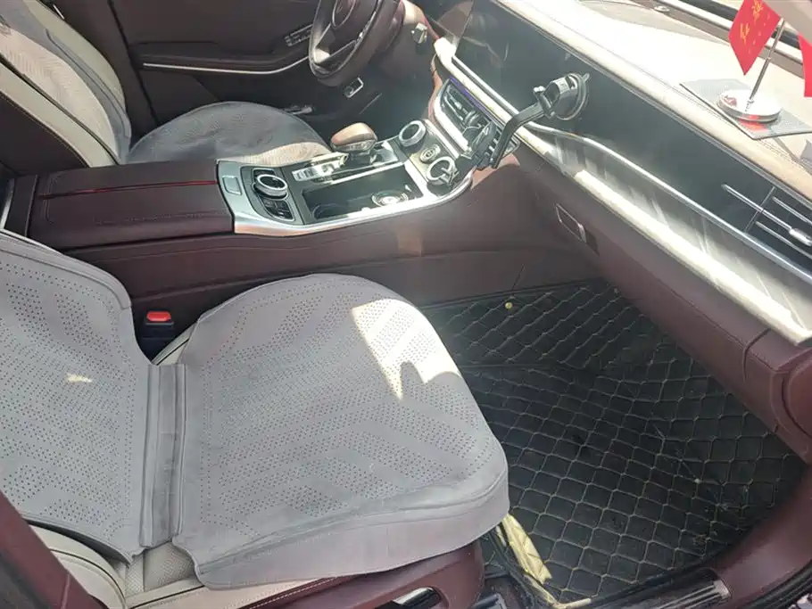 Hongqi H9 2023 Model 2.0T Smart Connect Flagship Edition фото 8