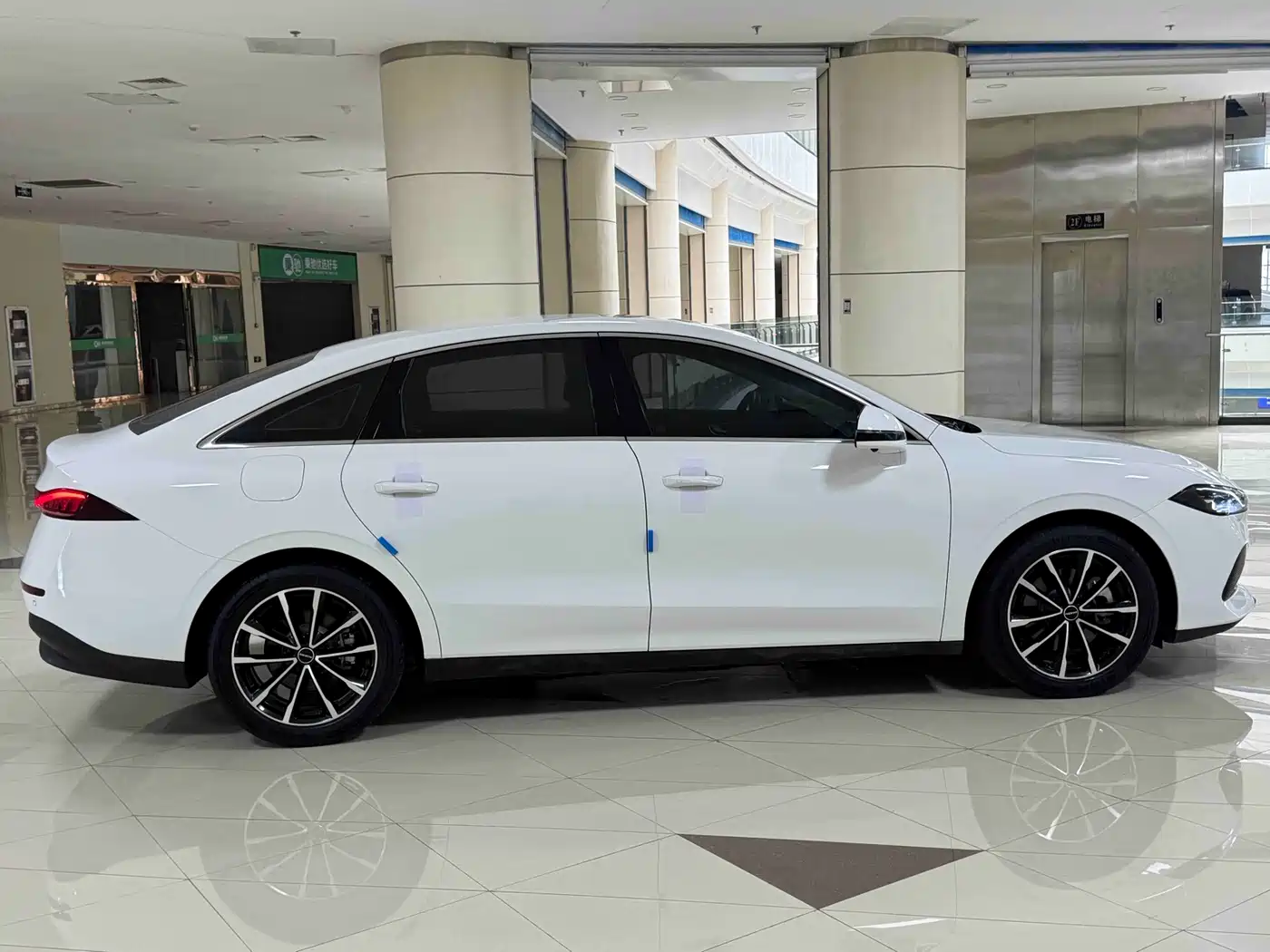 Photo 22 - Roewe D7