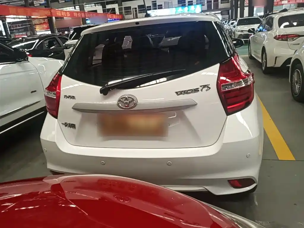 Toyota Vios FS 2017 1.5L CVT Fengchi Edition фото 6