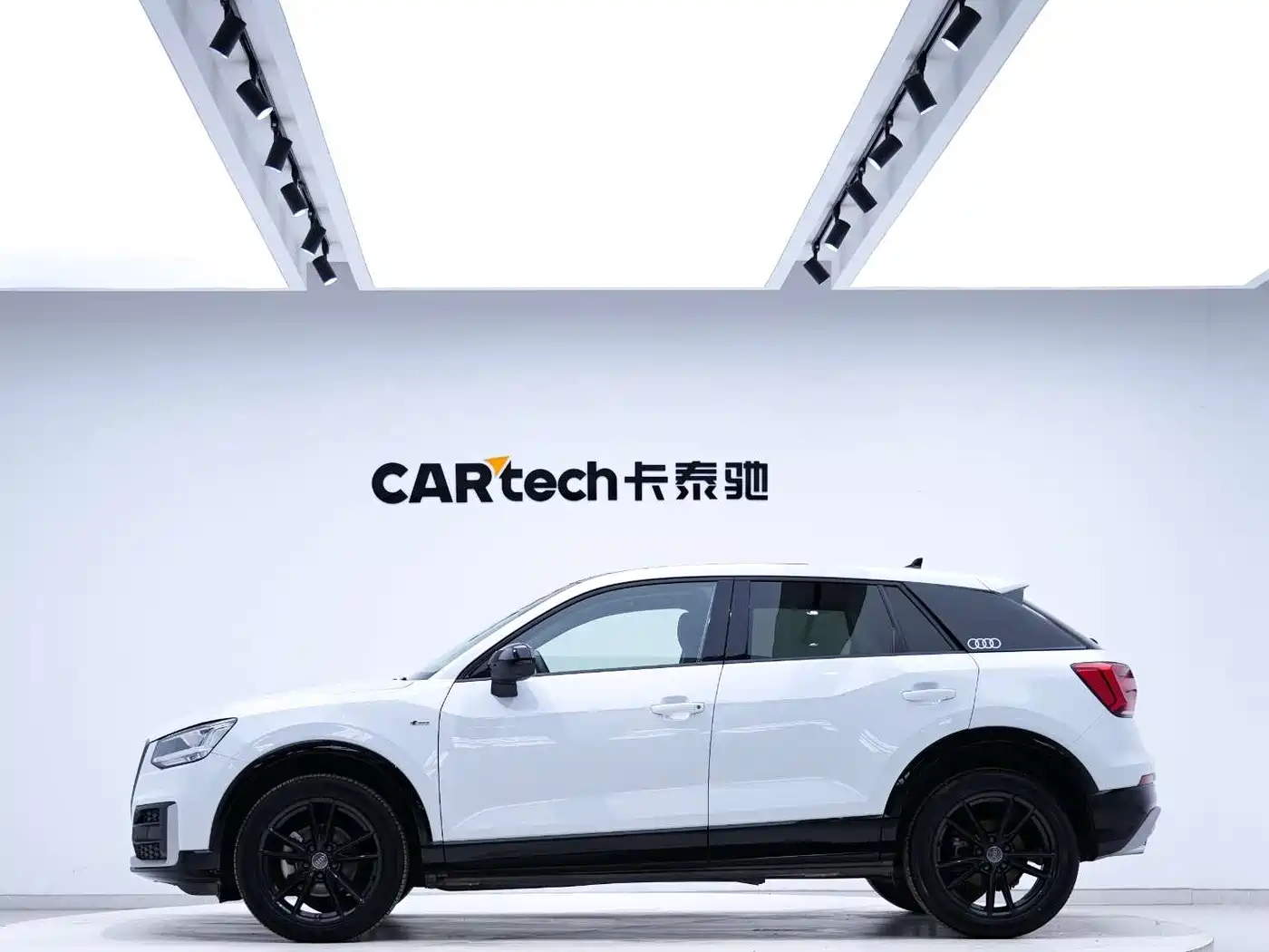 Audi Q2L 2021 35 TFSI Progressive Dynamic фото 2