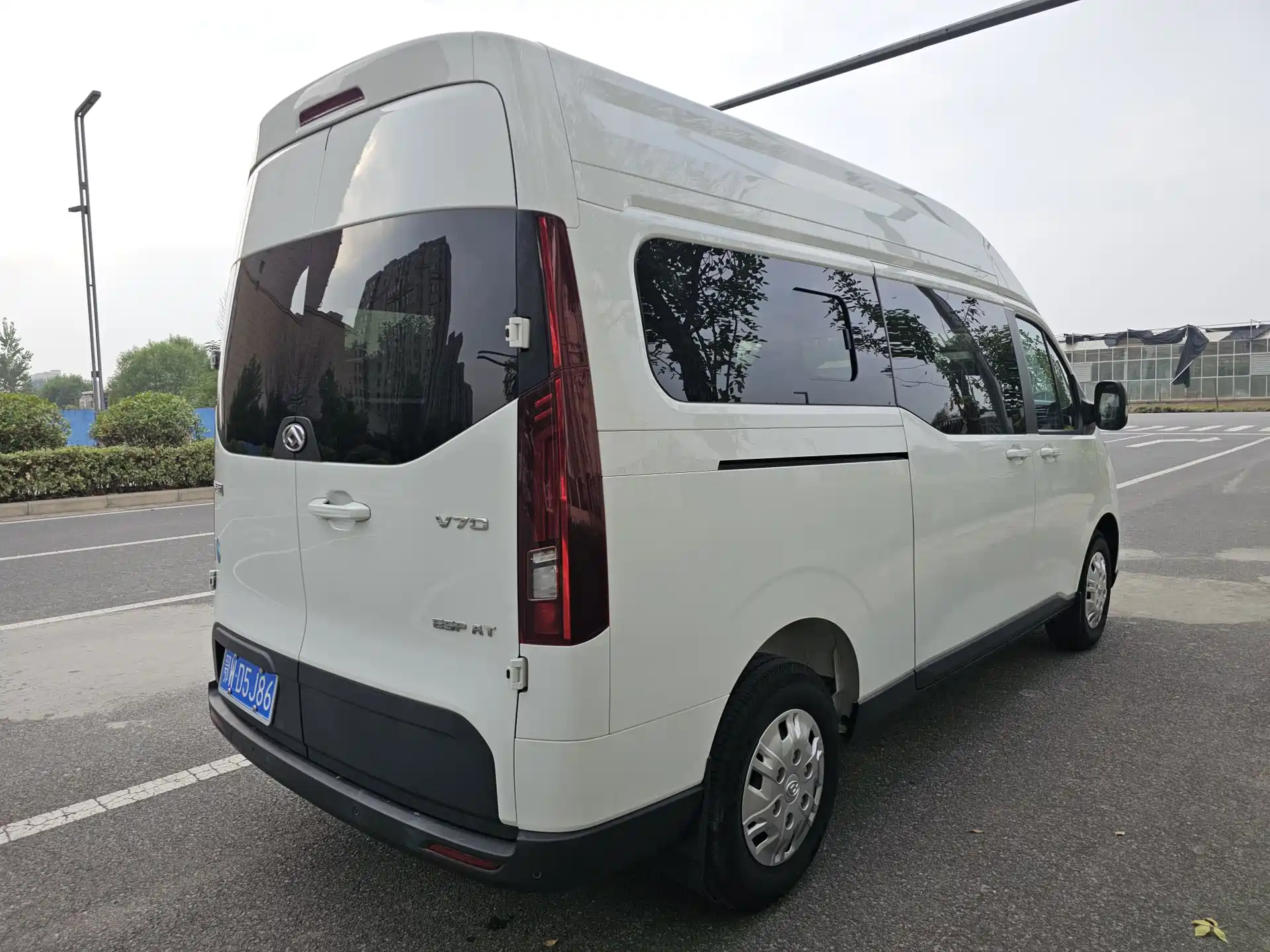 Photo 6 - Maxus Xintu V70