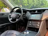 Фото 8 - Ford Taurus