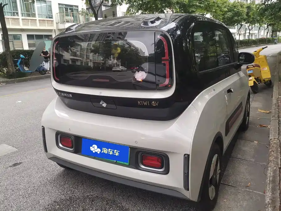 2024 Baojun KiWi EV