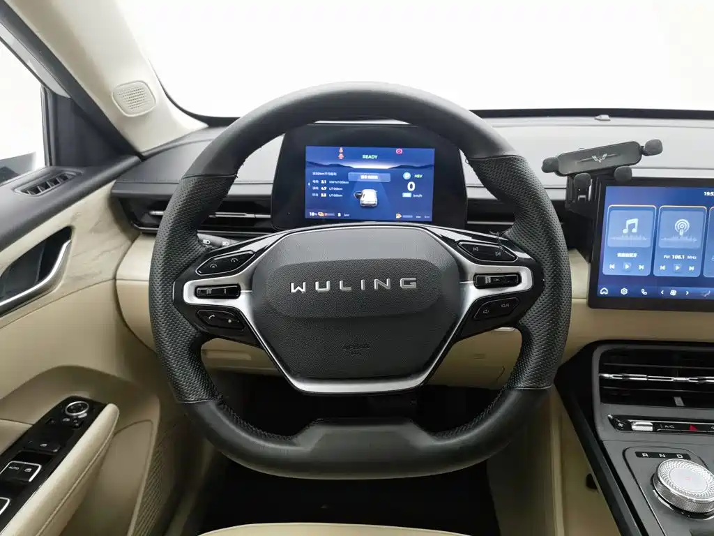Wuling Motors Wuling Xingguang 2024 2023 70 Standard Edition