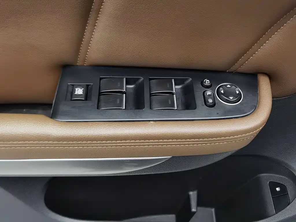 Haval H8 2017 2017 2.0T Gasoline 2WD Enjoyment