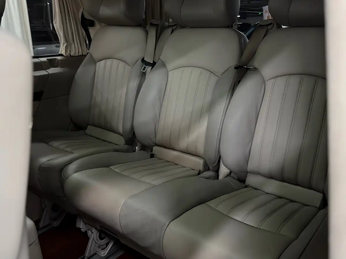Mercedes-Benz Viano 2014 3.5L Excellence фото 23