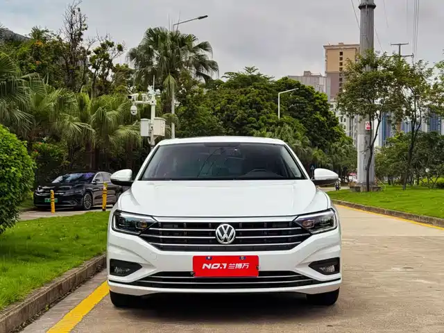 Volkswagen Sagitar 2021 280TSI DSG Comfort Smart Connect Edition — фото 2
