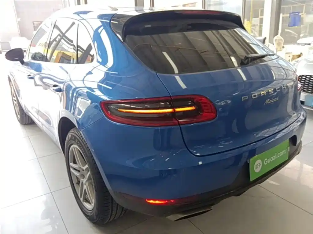Porsche Macan 2016 Macan 2.0T фото 5