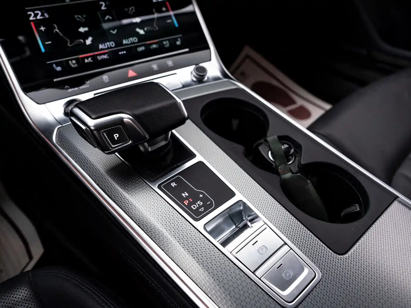 Audi A6 (Import) 2023 Model allroad quattro 55 TFSI Premium Off-road Version фото 24