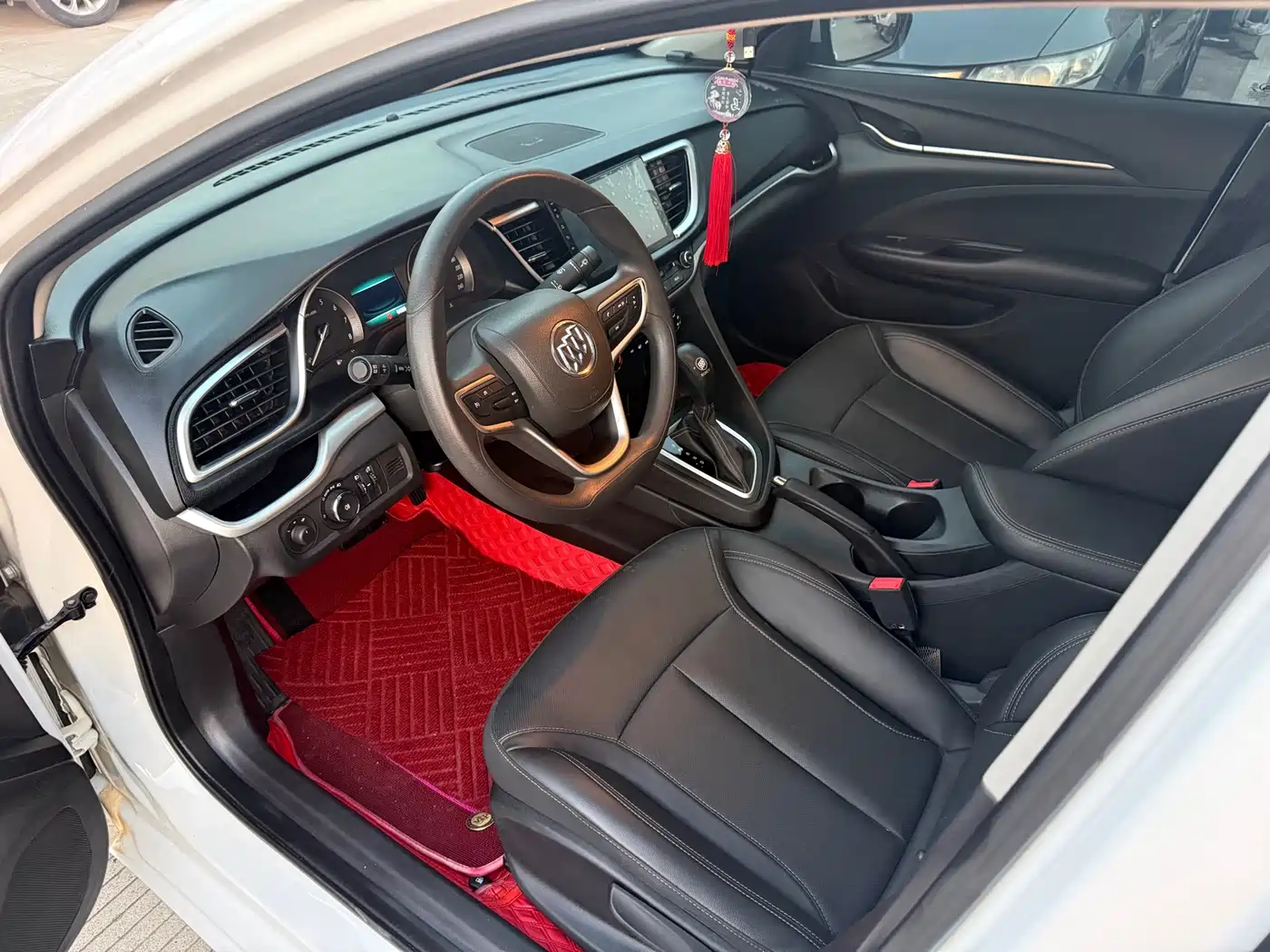 Buick Excelle 2021 Exemplar 1.5L Auto Progressive фото 4