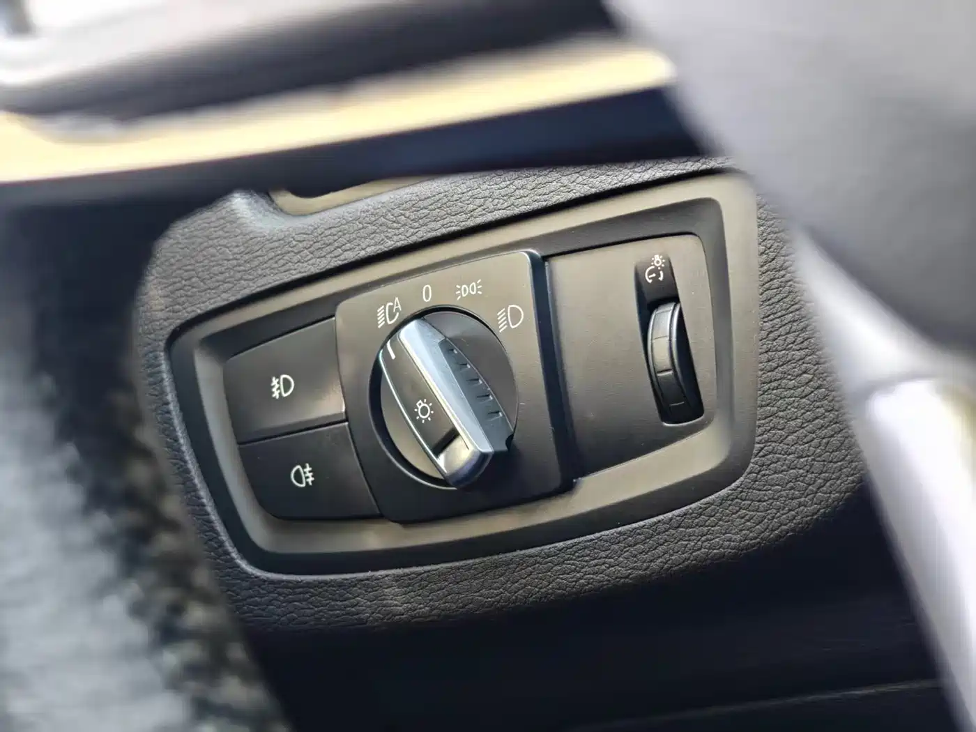 BMW X1 2018 sDrive20Li Leading Model фото 21