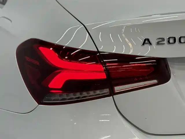 Mercedes-Benz A-Class 2020 Facelift A 200 L Sport Sedan Fashion фото 9