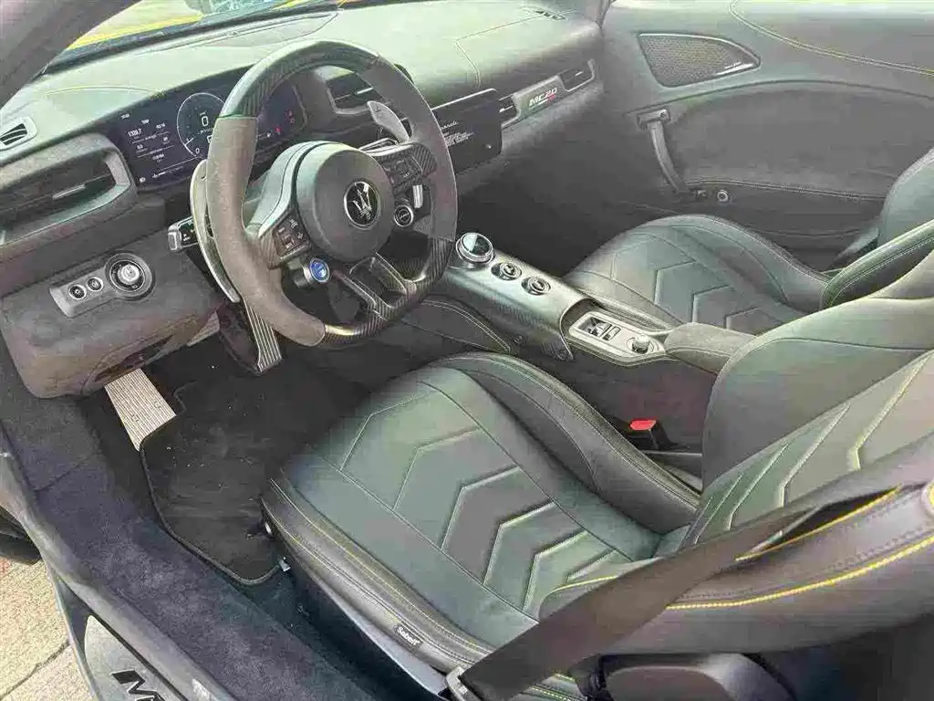 Фото 5 - Maserati MC20