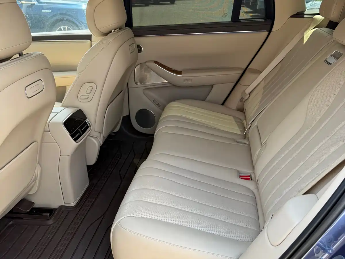 AITO Wenjie AITO M7 2026 Pure Electric Max AWD 5-seater фото 9