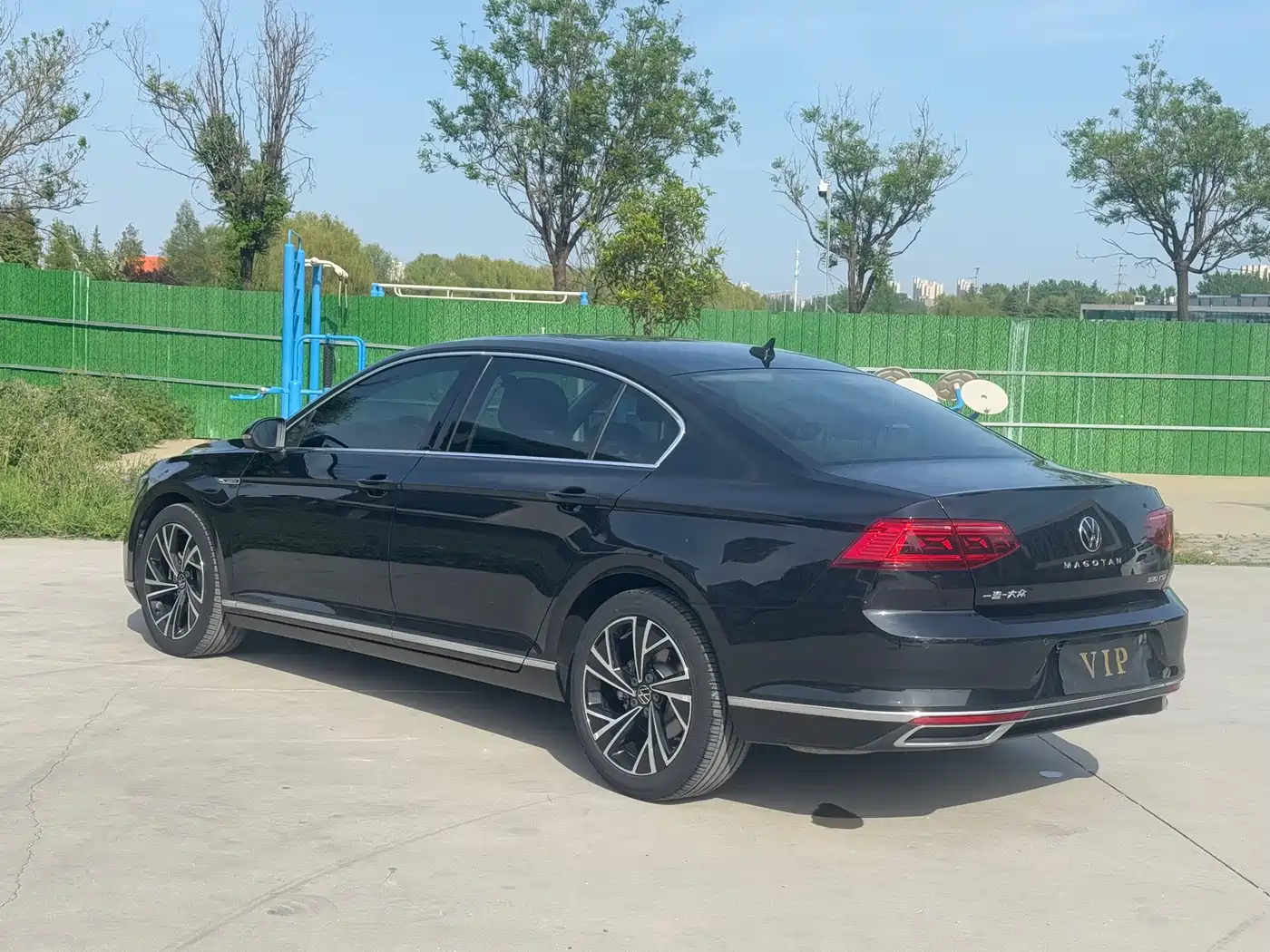 Volkswagen Magotan 2020 330TSI DSG Luxury фото 4